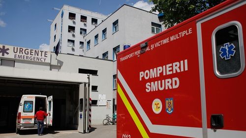 Spitalul Floreasca a transmis Colegiului Medicilor foile de observaţie ale pacientei Laviniei Vlad: 63 de medici, implicaţi în îngrijirea ei