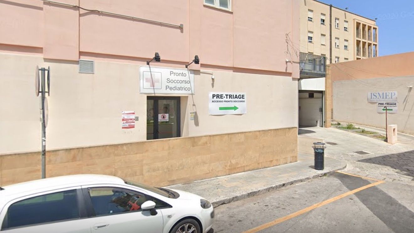 O fetiță de 11 ani din Palermo a murit din cauza versiunii Delta a SARS Cov-2. Părinții, acuzați de autorități că sunt anti-vacciniști
