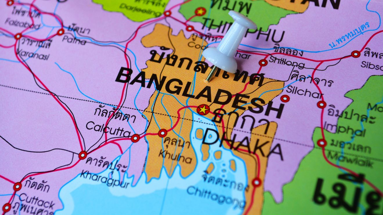 O parlamentară britanică a fost condamnată la doi ani de închisoare în Bangladesh într-un caz de corupţie / Este nepoata fostei prim ministre Sheikh Hasina