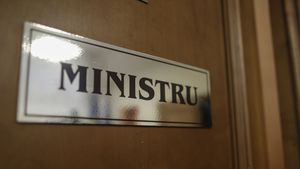 Ministrul Educației, Daniel David, este în concediu de odihnă