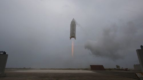 VIDEO | Japonia testează cu succes o rachetă reutilizabilă / Prototipul JAXA a decolat și a aterizat pentru prima dată