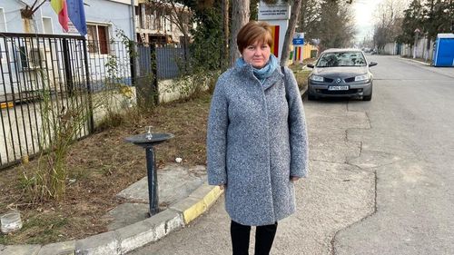 Consiliera USR agresată de doi colegi de la PNL și PMP va cere să fie însoțită de poliție la ședințele Consiliului Local Mogoșoaia/ Dacian Cioloș și Dan Barna participă la ședința de vineri