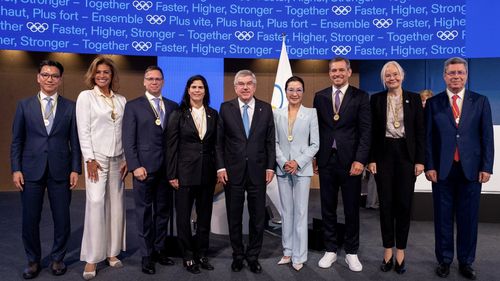 Câștigătoarea premiului Oscar, actrița Michelle Yeoh, s-a alăturat Comitetului Internațional Olimpic, împreună cu alți șapte noi membri