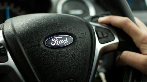 Autorităţile din Statele Unite investighează 129.000 de vehicule Ford dotate cu tehnologia BlueCruise