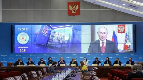 Aplicația „Vot Inteligent”, concepută de liderul întemnițat al opoziției ruse Alexei Navalnîi, a fost eliminată din magazinele Apple și Google în prima zi de votare la alegerile parlamentare din Rusia