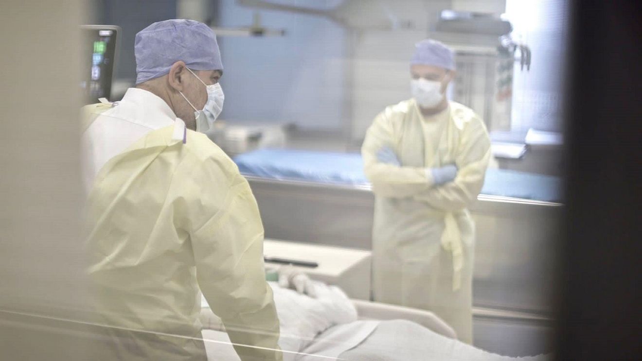 Ministrul Sănătăţii spune că ”lucrurile s-au schimbat faţă de acum 8 ani” în privința marilor arși/ Trei spitale vor fi gata în 2025, spune Rafila/ România va avea 60 de paturi pentru mari arşi