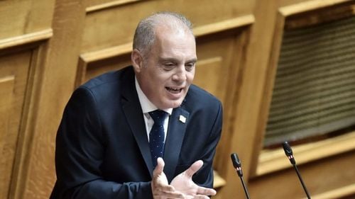 Kyriakos Velopoulos, campionul în ascensiune al extremei drepte din Grecia, câștigă sprijin din dreapta și din stânga în perspectiva alegerilor europene (analiză ekathimerini)