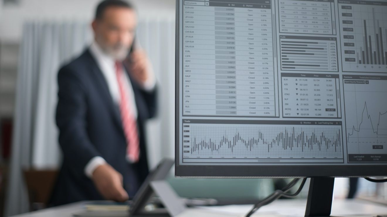 Fenomenul economiei YOLO: Am renunţat la postul dintr-o multinațională pentru a-mi fonda propria companie