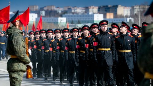 Serviciile secrete britanice: Rusia a demis comandanți de rang înalt care au avut "performanțe slabe" în primele etape ale invaziei din Ucraina