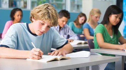 Evaluarea Națională pentru clasa a VI-a a fost amânată din nou pentru 12 iunie -13 iunie 2023, anunță Ministerul Educației