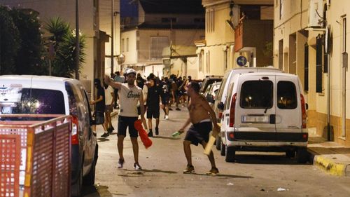 Violenţe la Vitoria, Țara Bascilor, între susţinătorii şi opozanţii dictatorului Franco, de Ziua Naţională a Spaniei / 17 persoane arestate