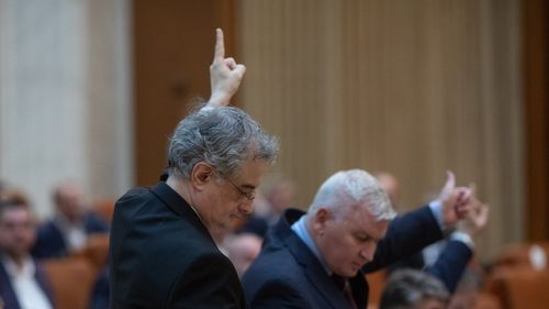 BREAKING Numărul parlamentarilor ar putea scădea cu 10% în următoarea legislatură, până la 419. Proiect discutat în coaliția de guvernare în locul proiectul mai drastic de 300 de parlamentari