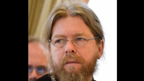 Cum îl folosește consilierul spiritual al lui Putin pe Charlie Kirk pentru a curta conservatorii americani