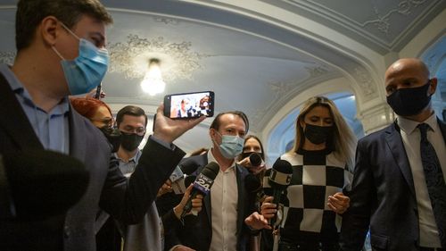Florin Cîțu, despre o posibilă fuziune PNL-PMP: „Sunt doar negocieri. Nu sunt trase concluziile” / Despre faptul că Cristian Diaconescu a negat fuziunea: „Perfect. Atunci, asta e”