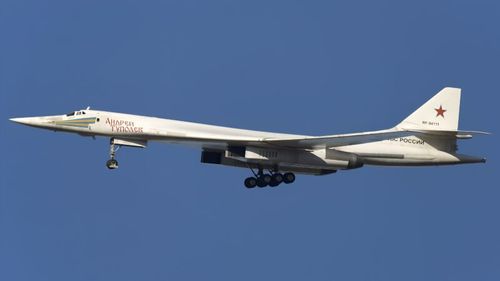 De ce Ucraina nu a țintit cele mai bune bombardiere strategice ale Rusiei, modelul Tu-160, în „Operațiunea Pânză de Păianjen”? „Lebedele Albe”, greu de înlocuit, au scăpat neatinse de raidul aerian din 1 iunie