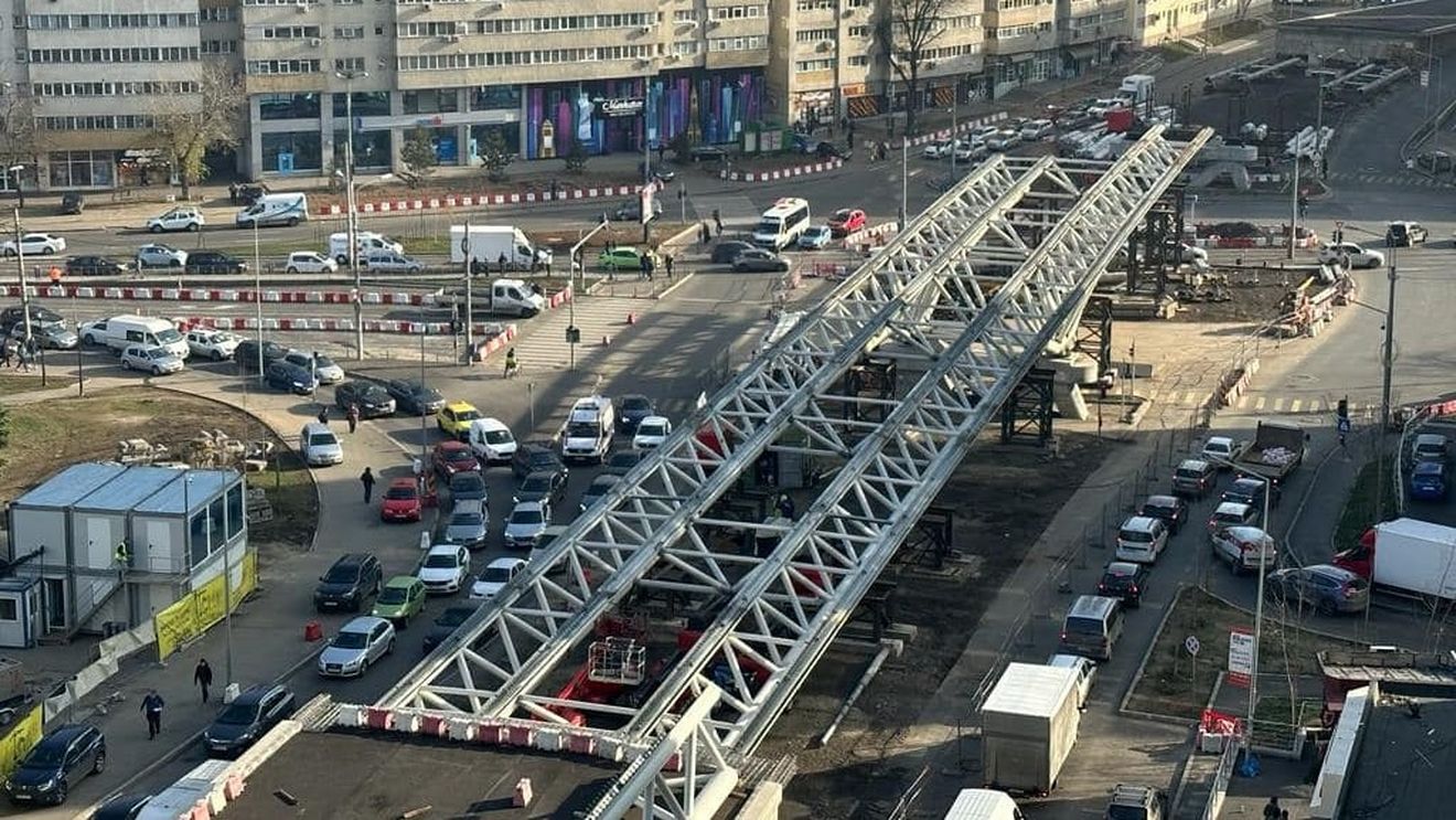 Nicușor Dan vrea bannere cu inscripția „Proiect derulat de Primăria Municipiului București” pe toate șantierele municipalității. Un consilier PSD susține că e campanie electorală mascată