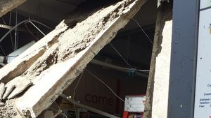 Cluj: O parte din tavanul unui magazin PROFI din Turda s-a prăbușit / În interior se aflau doar câțiva angajați și un client, care s-au autoevacuat la timp