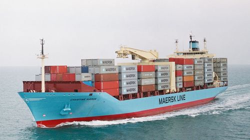 Maersk întrerupe toate transporturile prin Marea Roşie şi Golful Aden, până la noi ordine