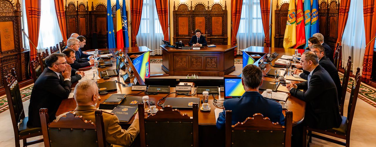 Cum a evoluat poziția lui Nicușor Dan de la promisiunea controlui civil asupra serviciilor secrete la minimalizarea importanței directorilor civili