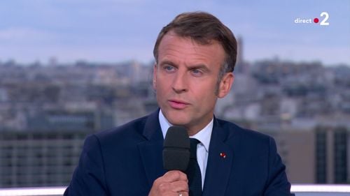 Președintele Franței, Emmanuel Macron, refuză să numească un prim ministru până după Jocurile Olimpice, la jumătatea lunii august