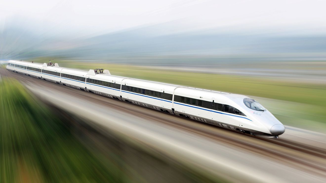 Transportul feroviar de mare viteză între Madrid şi Andaluzia, întrerupt după defectarea unui cablu electric