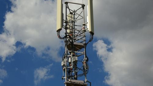 De ce 5G nu și-a atins încă potențialul în România? Director Orange: Ne aflăm într-o zonă gri / Piața trebuie să devină mai profitabilă pentru a susține investițiile