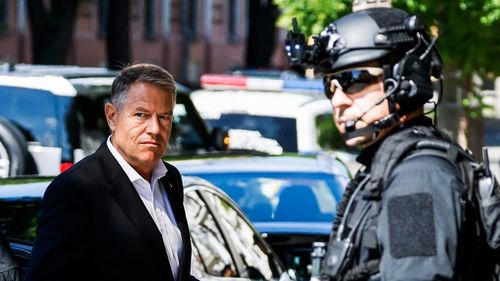 BREAKING Președintele Iohannis, în Ucraina. El a vizitat Irpin, suburbie a Kievului distrusă de ruși: „Nu există cuvinte care să descrie tragedia umană inimaginabilă și distrugerile îngrozitoare pe care le-am văzut”