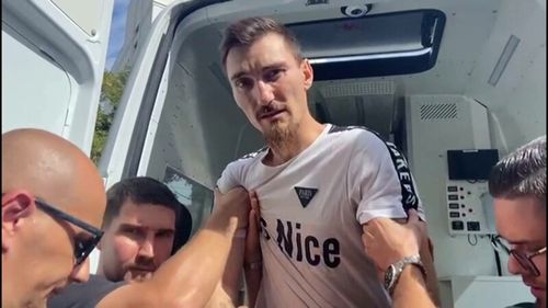 Șacalul nu a ajuns în instanță dintr-un motiv bizar. Concubina criminalului în serie cere eliberare pentru că are emoții