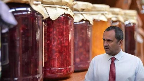 EXPLAINER Care este legătura între „gemul bunicii” și gap-ul de TVA. ANAF vrea includerea autoconsumului din gospodării în calculul deficitului de încasare de TVA