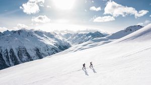Risc mare de avalanșe în munţii Rodnei şi Călimani-Bistriţei