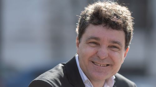 Nicuşor Dan: Mulţi vor vota cu mine, să nu iasă Cristian Popescu Piedone sau Gabriela Firea / ”Ce e important este că sunt două bazine mari: PSD şi anti-PSD”