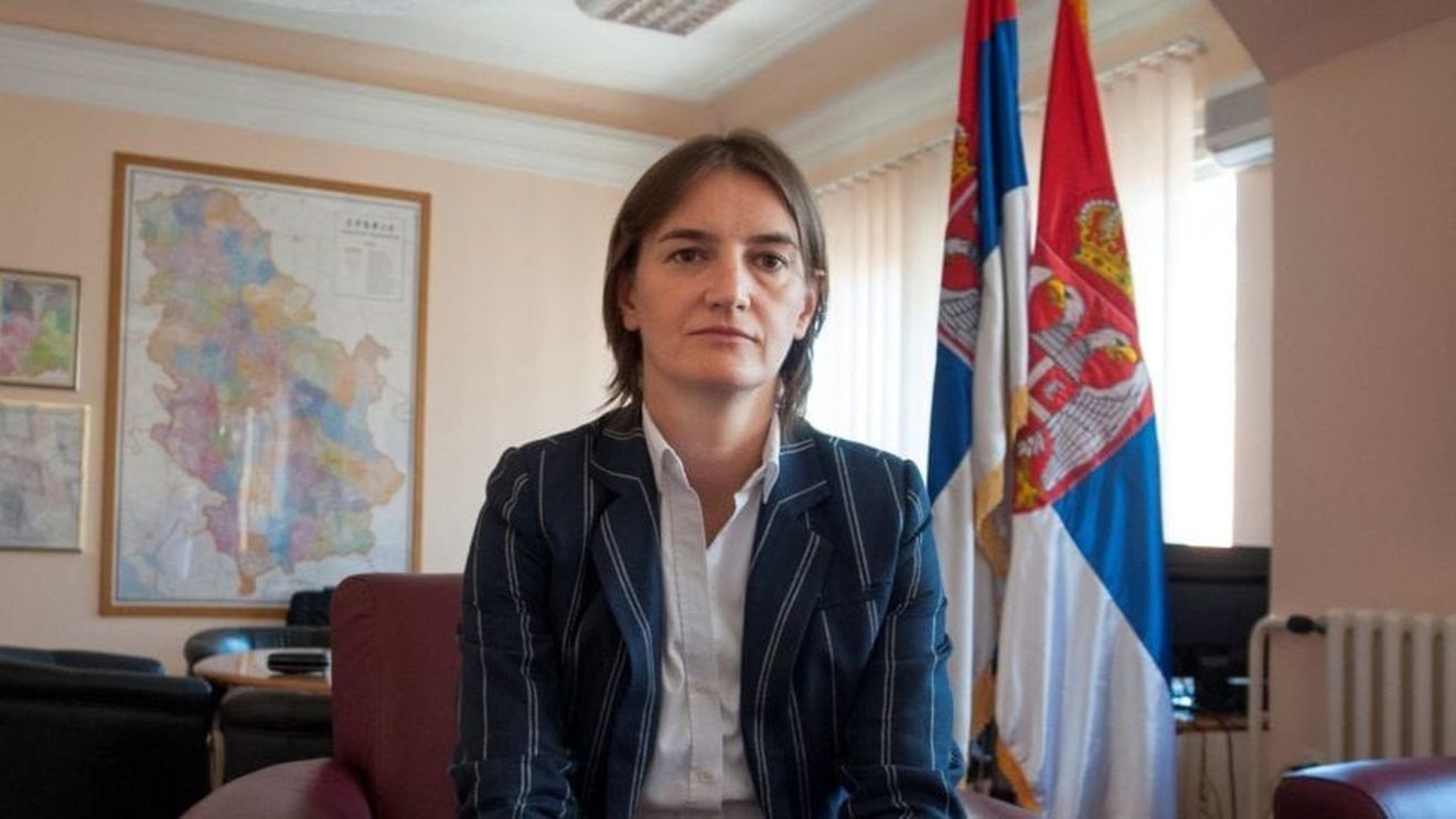 Partenera de viață şefei gay a guvernului sârb Ana Brnabic a născut un băieţel