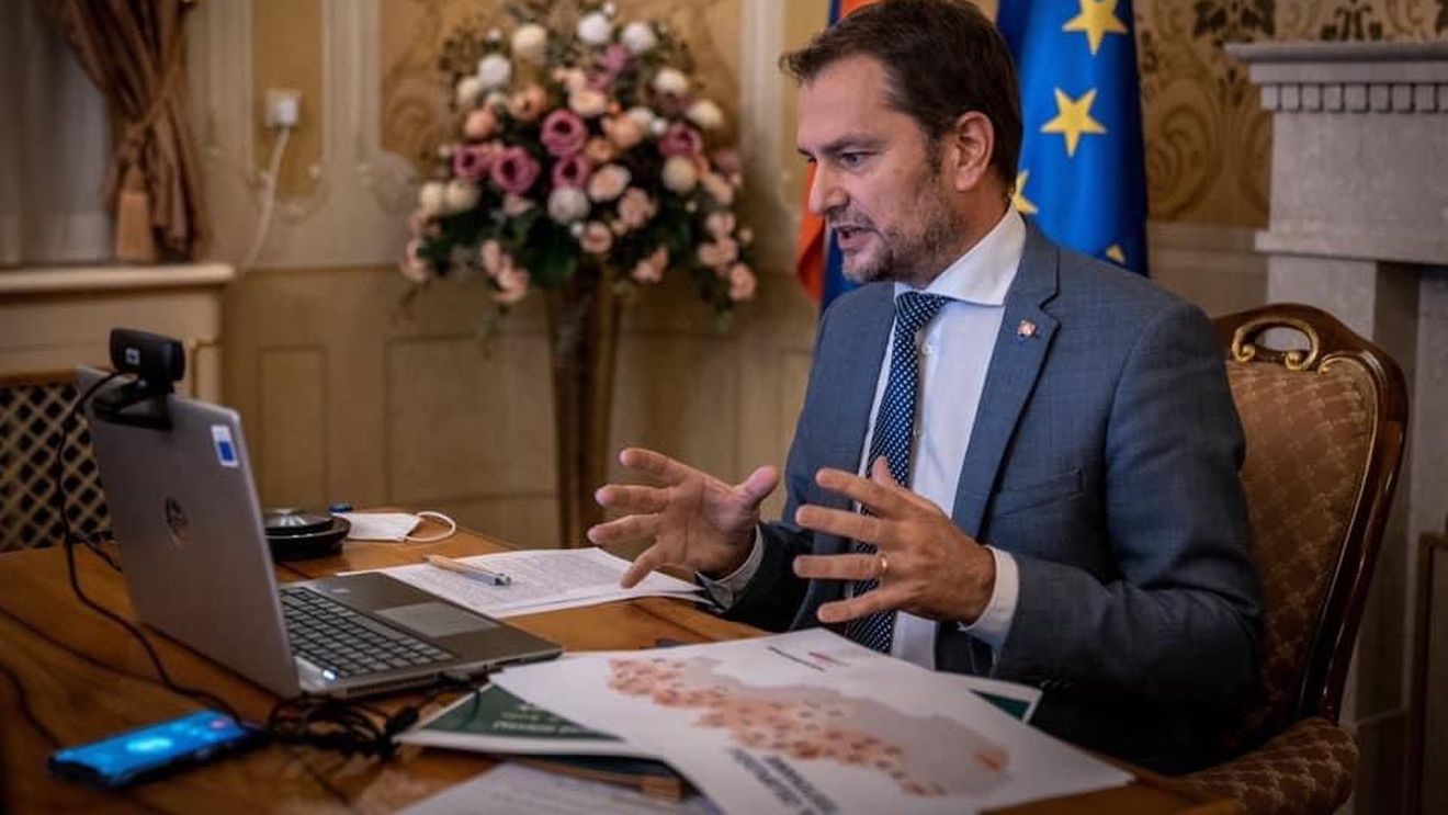 De ce impune Slovacia carantina obligatorie de 14 zile pentru toate persoanele care intră în țară. Premierul Igor Matovic: Proporţia mutaţiei britanice a crescut până la niveluri care vor face foarte dificilă menţinerea situaţiei sub control