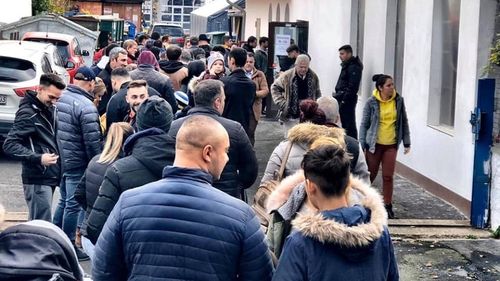 MAE recomandă românilor din diaspora să voteze prin corespondență la alegerile parlamentare