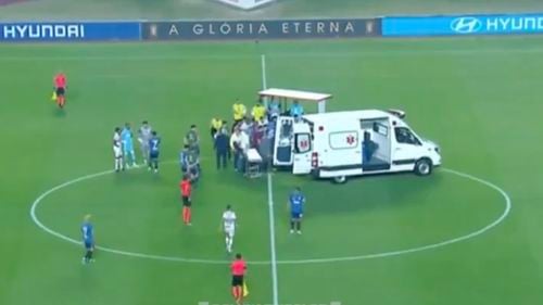 Victimă a unei probleme cardiace, un jucător s-a prăbuşit pe teren în timpul unui meci din Copa Libertadores – VIDEO
