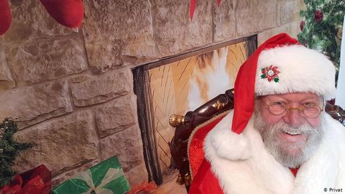 Sute de copii arădeni i-au scris lui Moș Crăciun: ”Marea majoritate sunt cu destinaţia Finlanda, în timp ce unele sunt trimise în Canada”