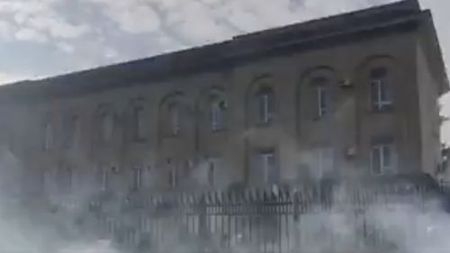 Opoziţia din Georgia a ocupat clădirile oficiale în regiunea separatistă Abhazia