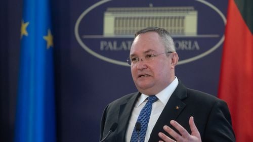 Ciucă: Mesajul meu pentru familiile pe care le găzduim azi în România este: Aici veţi fi ocrotiţi, oricât va fi nevoie! Mesajul meu pentru conducerea de la Kiev, pentru populaţia civilă şi luptători este: Suntem cu voi cât va fi nevoie!
