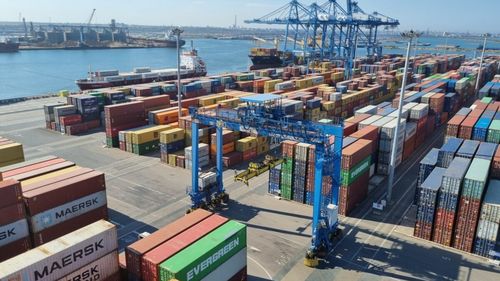 Droguri în Portul Constanța: Niciun gram confiscat în ultimii doi ani, deși activitatea din port a crescut / Doar 20 de tone în ultimul sfert de secol/ În Portul Rotterdam s-au găsit 70 de tone de cocaină doar în 2021, în Anvers peste 110 tone în 2022 (raport, grafice)