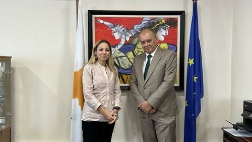 Ambasadorul României în Cipru, Dan Mihalache, afirmă că a abordat subiectul extrădării cetăţeanului israelian Beny Steinmetz, cu ministrul cipriot al Justiției, Anna Koukkides Procopiou