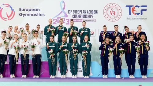 România a câștigat aurul la juniori și argintul la seniori, la Campionatele Europene de Gimnastică Aerobică din Antalya