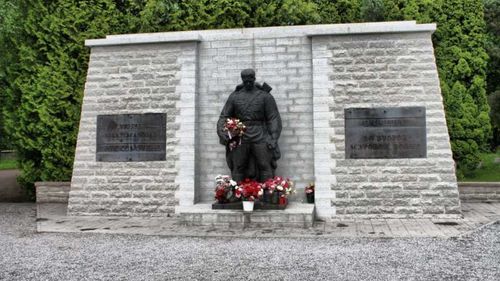 Estonia a alocat aproape un milion de euro pentru demontarea monumentelor sovietice