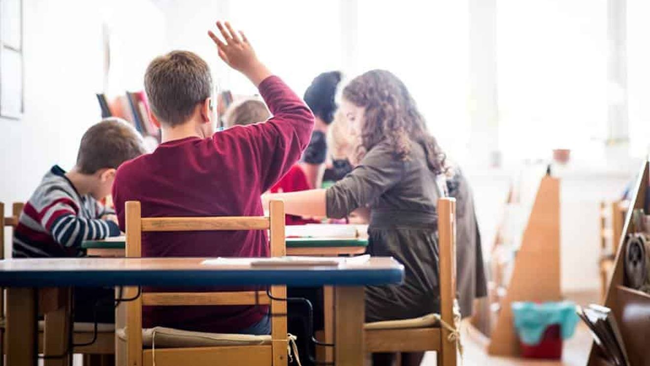 Matematica în viața unui copil: etapele fizice și cognitive de dezvoltare a copiilor între 0-7 ani
