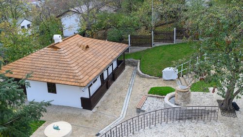 Bojdeuca lui Ion Creangă din Iași a fost renovată de Consiliul Județean. Critici pentru că a devenit ”prea luxoasă”