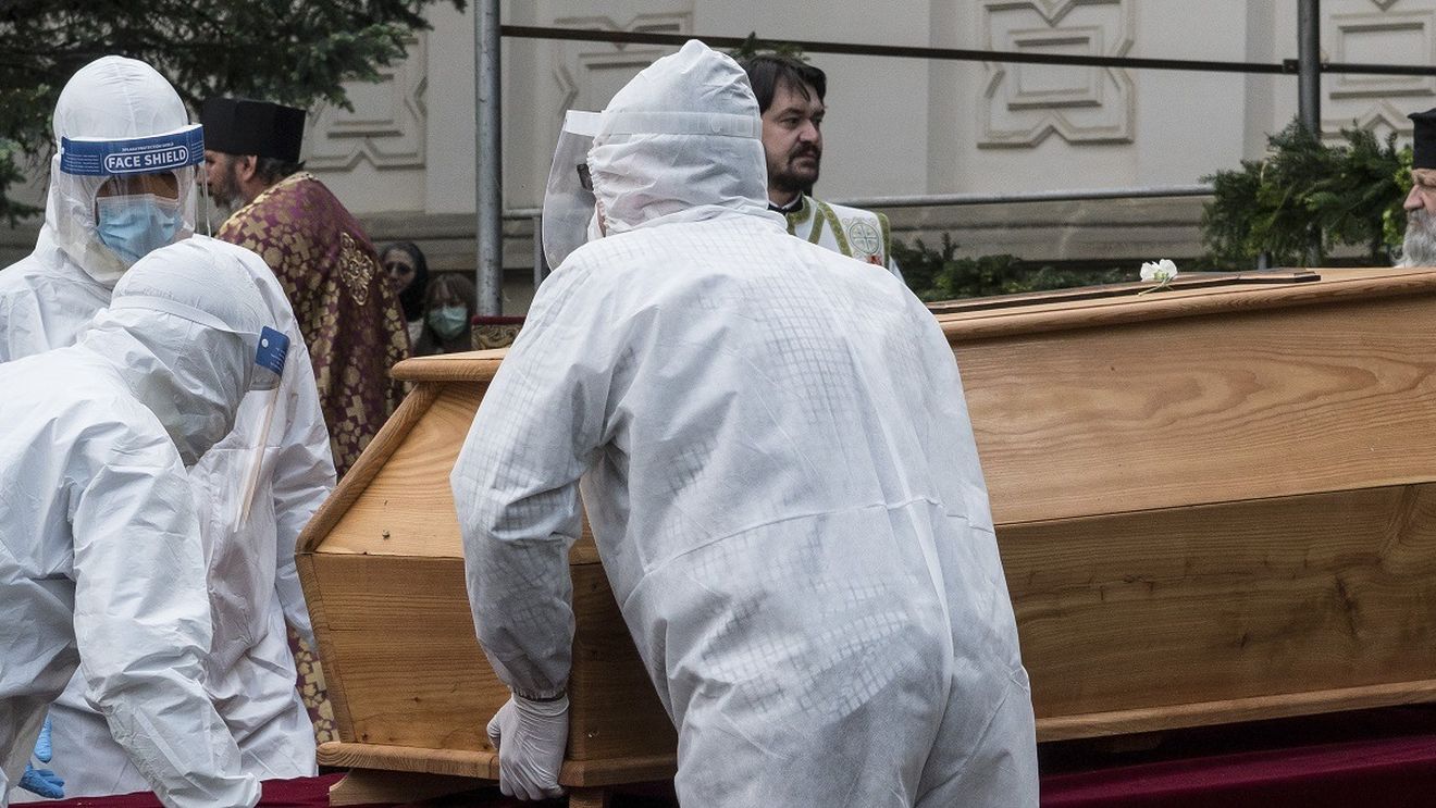 171 de decese și 17.447 de cazuri noi de COVID în ultima zi