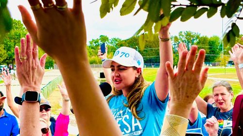 O americancă de origine română a fost aleasă în Camera Reprezentanților din Texas. Mihaela Pleșa reprezintă Partidul Democrat