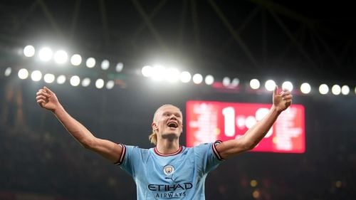 Haaland schimbă numele de pe spatele tricoului său la echipa naţională a Norvegiei / Va fi „Braut Haaland”, pentru a integra și numele mamei sale