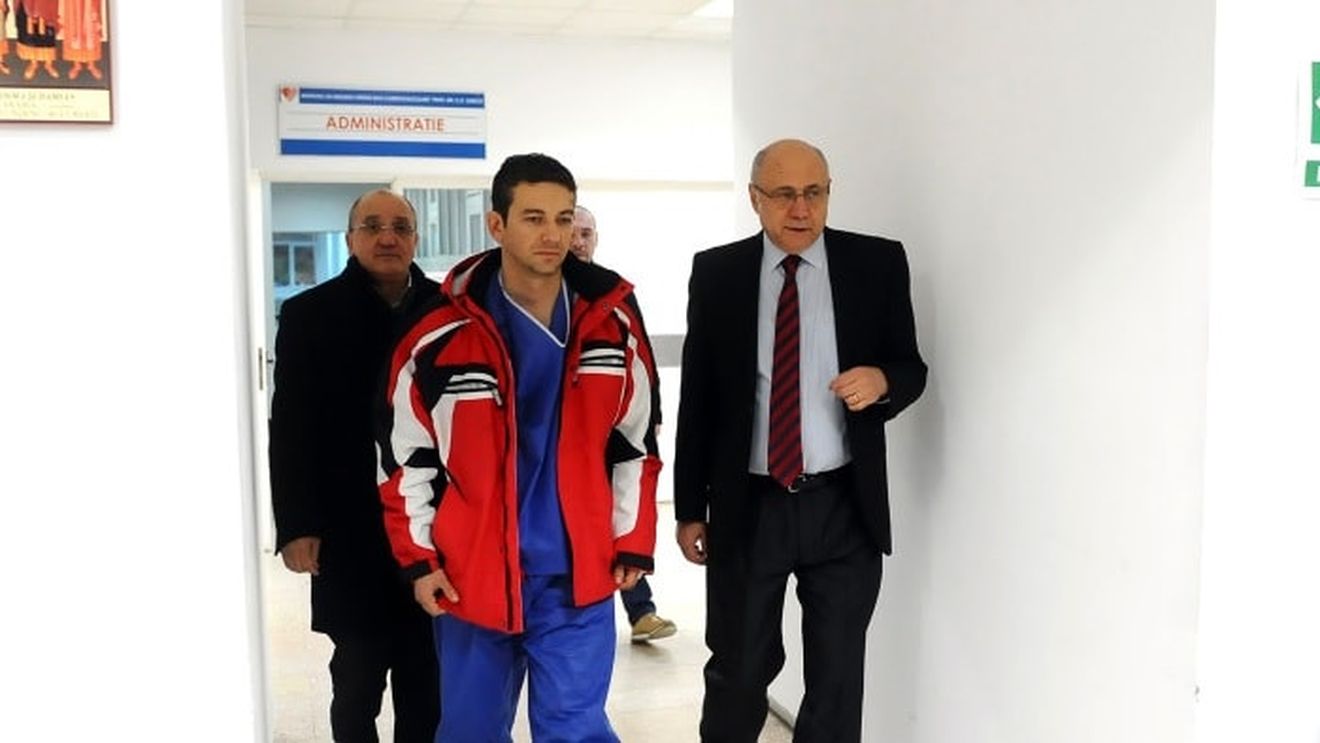 Chirurgul Radu Zamfir, supraviețuitor al catastrofei aviatice din Apuseni și mâna dreaptă a controversatului Irinel Popescu, a fost numit șef al Agenției pentru transplant