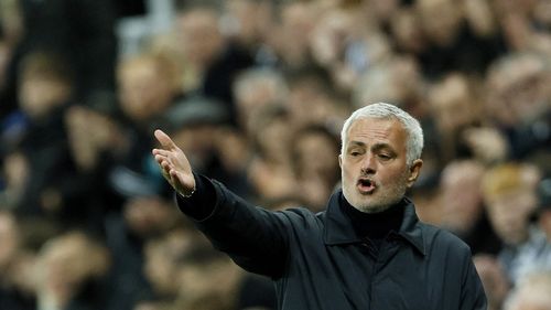 Real Madrid, sumă de 5 ori mai mare pentru aducerea lui Mourinho de la Benfica