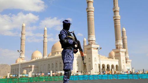 Reuters: Iranul intermediază discuții secrete pentru a trimite rachete avansate anti-navă P-800 din Rusia către rebelii Houthi din Yemen